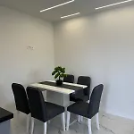 Emanuel Apartment Nin
